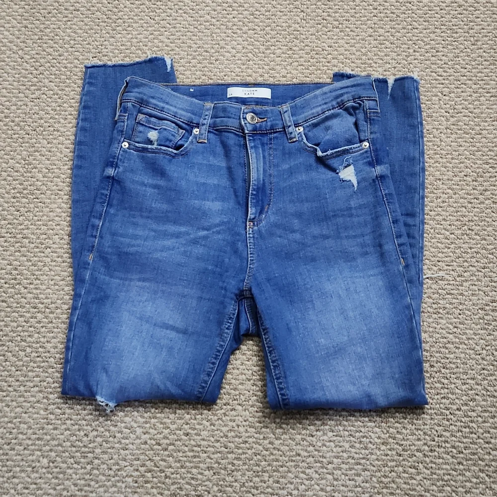 Dynamite Ripped Jeans - Picture 2 of 5